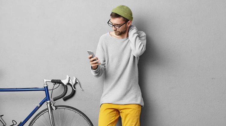 El uso excesivo de tecnología podría cambiar el cuerpo humano