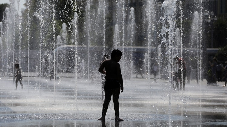 La ola de calor continúa en Europa y ya se cobró ocho vidas