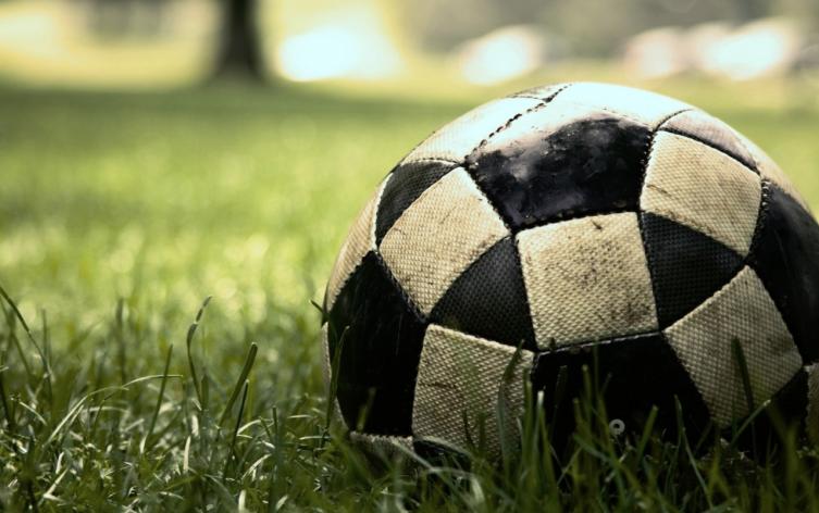 Fútbol solidario, la nueva cruzada de Ayudanos a ayudar