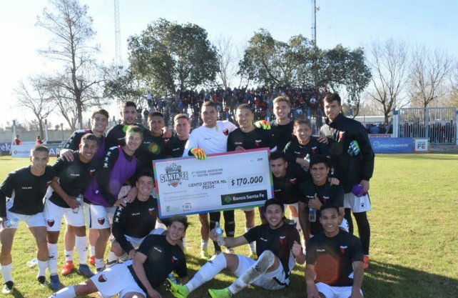 Colón superó a Argentino (SC) y avanzó a cuartos de final de la Copa Santa Fe
