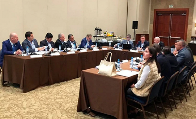UEFA lo negó pero en la AFA aseguran que la invitación a la selección argentina existió