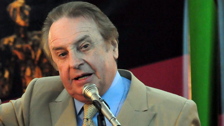 Santiago Bal, internado en terapia intensiva por un cuadro de deshidratación