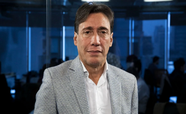 Una ex compañera de radio acusa a Fabián Gianola por abuso sexual