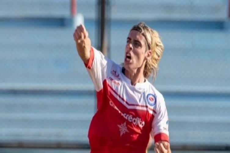 Unión continúa interesado en incorporar a Spinelli