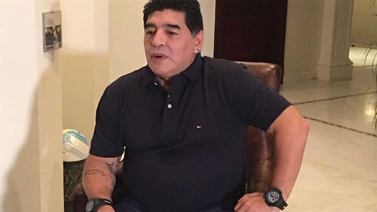 Diego Maradona, al quirófano: la operación a la que se someterá y cuándo podría volver a dirigir