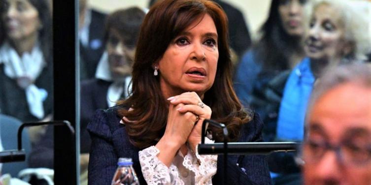 Cristina Kirchner avaló el pase a juicio oral de la causa de los cuadernos
