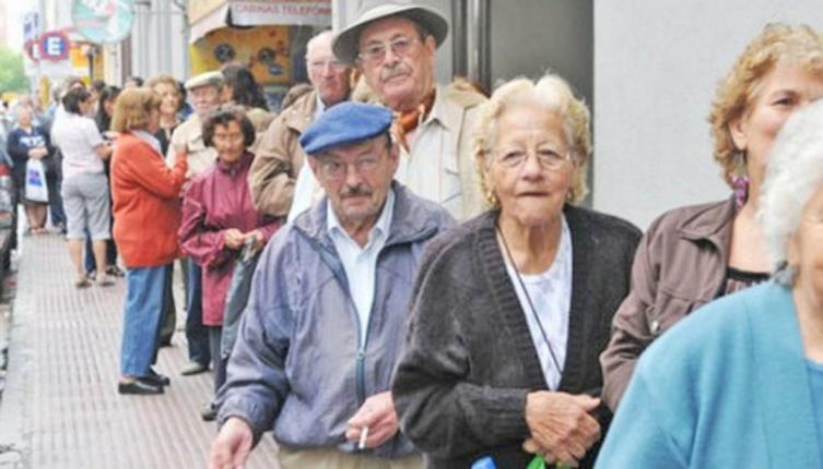 Aumentan 12,22% las jubilaciones y pensiones desde el 1º de septiembre