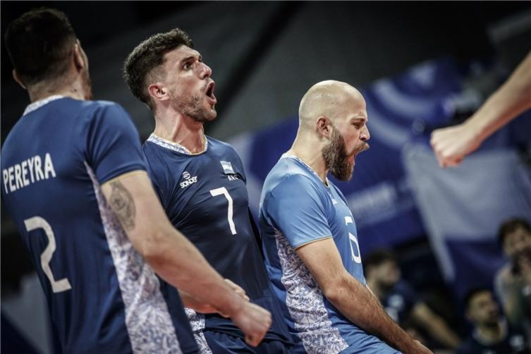 El seleccionado de vóleibol logró otro triunfo que lo acerca a los Juegos Olímpicos