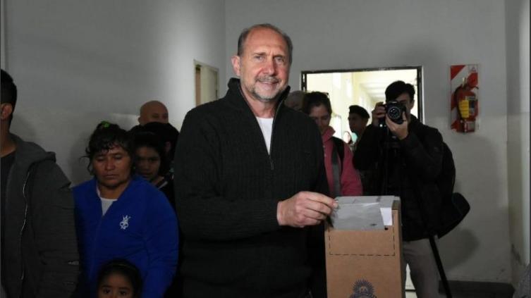 Perotti votó en Rafaela: “Es un momento para unir a los argentinos”