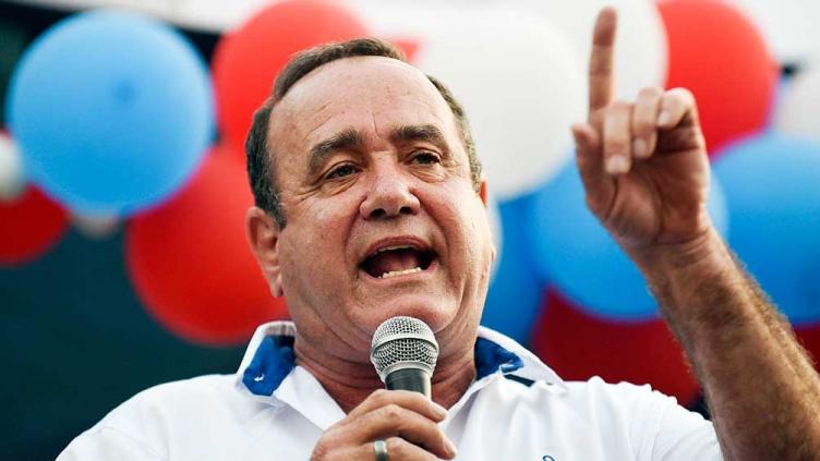 Alejandro Giammattei es el nuevo presidente de Guatemala