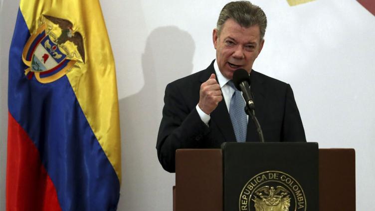 La justicia electoral abrió una investigación contra el ex presidente Santos