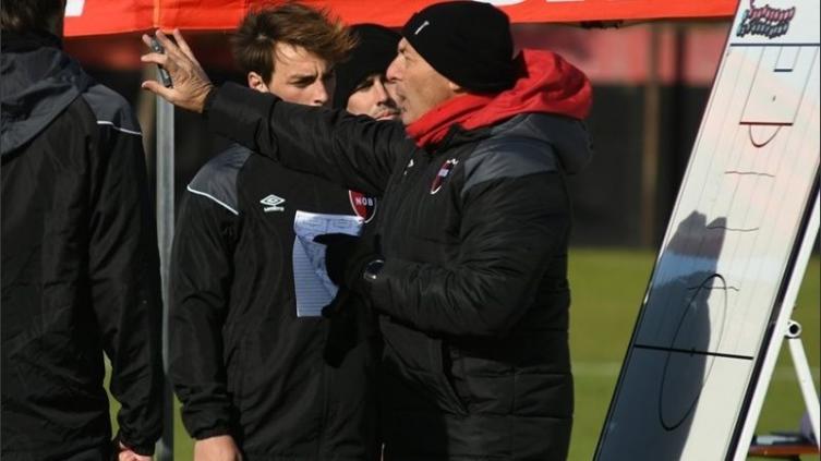 Newell ´s espera el partido ante Unión, con la duda del arquero