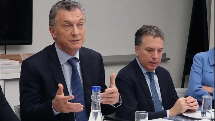 Dujovne renunció como ministro de Economía; lo reemplazaría Lacunza