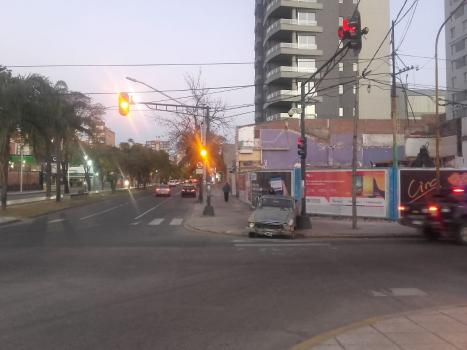 Fuerte choque en Bv. y Rivadavia