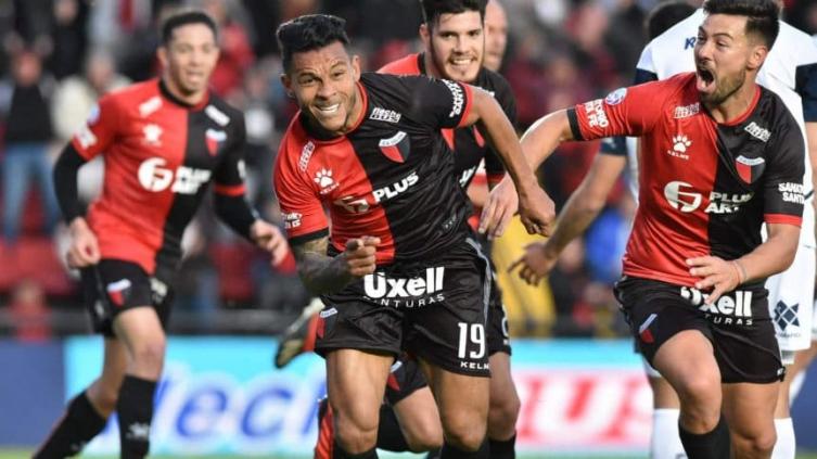Wilson Morelo lleva seis goles en ocho partidos como titular en Colón