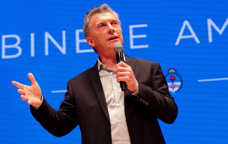 Macri aseguró que el dólar 