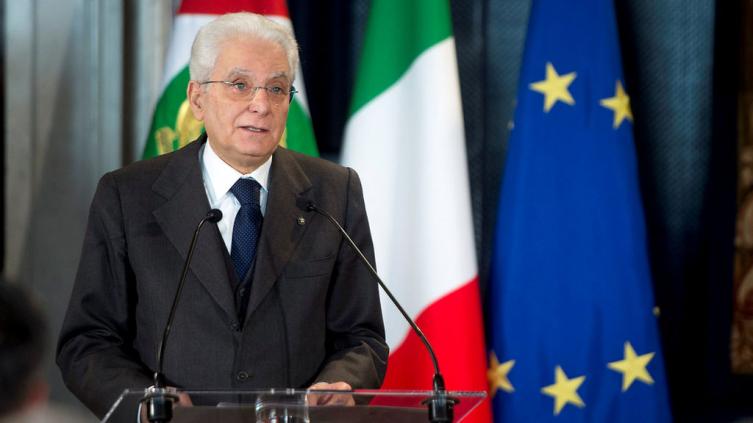 Mattarella da más tiempo a los partidos para formar un nuevo gobierno
