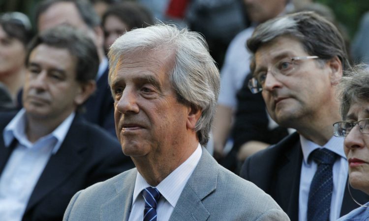 Tabaré Vázquez tiene un tumor maligno