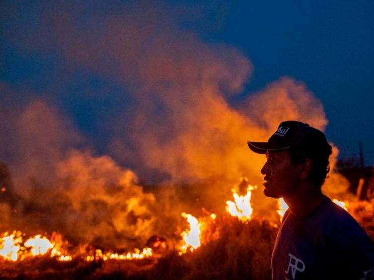 Bomberos cordobeses combatirán los incendios en la Amazonia