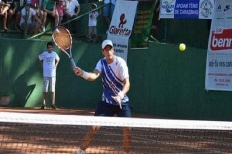 Suspendido de por vida por arreglar partidos