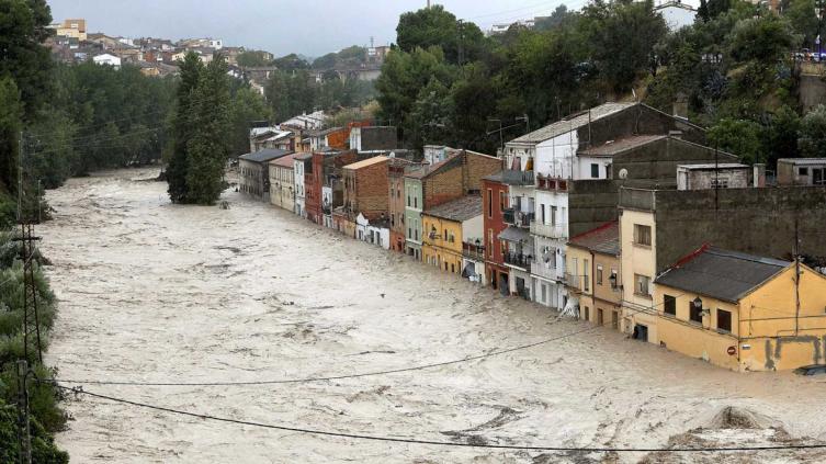 Tres muertos por las lluvias torrenciales que azotan España