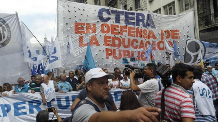 Por la muerte de las maestras en Chubut, hoy hay paro docente en todo el país
