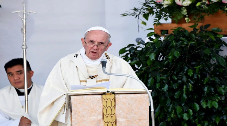 El Papa Francisco se enfrenata a Jair Bolsonaro por la explotación de la Amazonia 