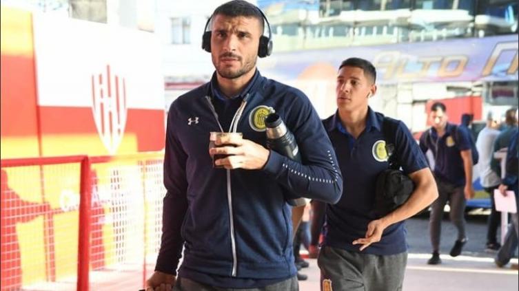 Rosario Central volvió a entrenar con Sebastián Ribas entre algodones