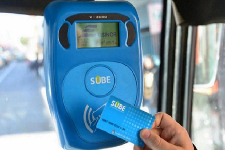 ¿Chau SUBE? Prueban un sistema para pagar el colectivo con la cara