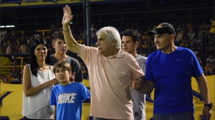 Pedro Marchetta no quiere a Diego Cocca en Rosario Central y le pegó a Cristrian Bragarnik