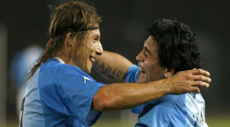 Claudio Caniggia: “Maradona es una leyenda, más allá de la camiseta a la que represente”