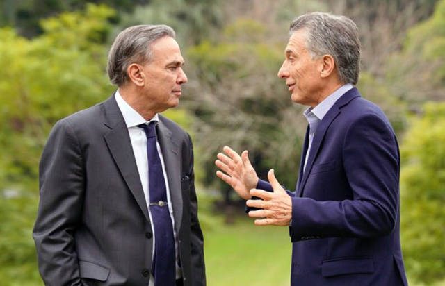 Pymes: Macri anunció reducción a cero de cargas patronales