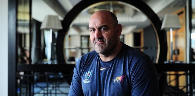Mario Ledesma: el visceral DT de Los Pumas que llora, le teme a las alturas, come sin fondo y ama el campo