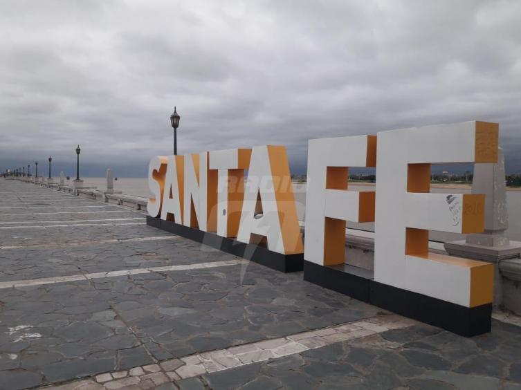 Vandalizaron las letras corpóreas de “Santa Fe”