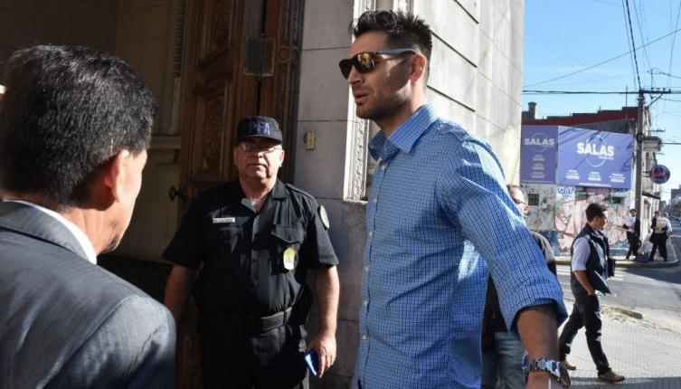 Confirman el procesamiento de Carlos Delfino y su padre