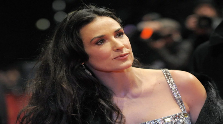 Demi Moore: se conoció la identidad del hombre que la violó con complicidad de su madre
