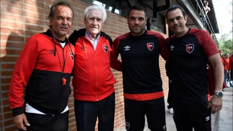 Borrelli renovó contrato como coordinador de inferiores de Newell ´s