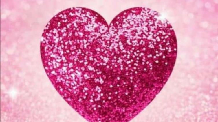 Qué significa el corazón rosa que usan todos en WhatsApp
