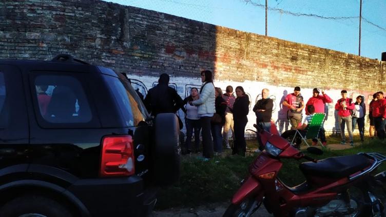 Colón: segundo día de canje de entradas y más gente que ayer