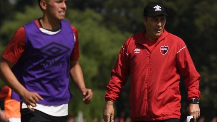 Kudelka no lo confirmó, pero Formica iría de entrada ante el Gimnasia