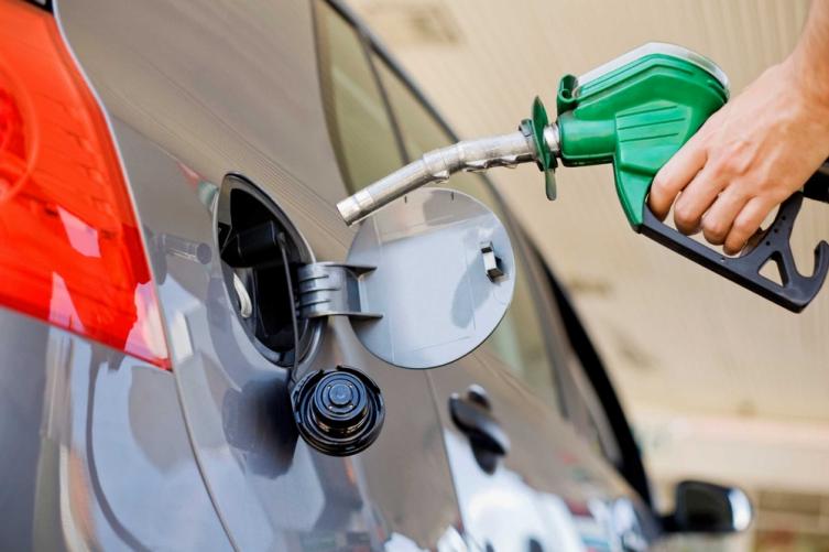 Nuevo aumento del 5% en el precio de las naftas y el gasoil