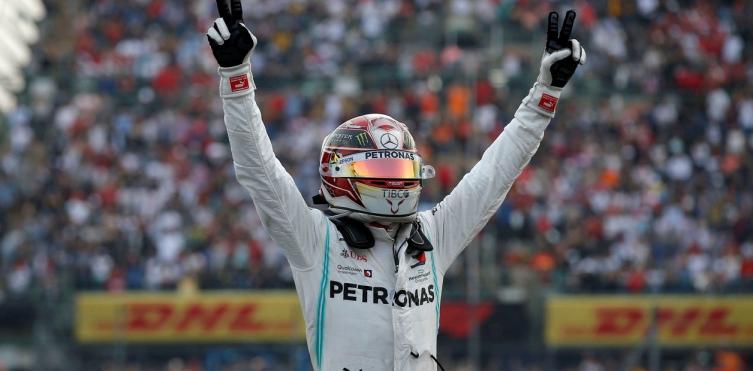 Lo que debe pasar para que Lewis Hamilton sea campeón y supere a Juan Manuel Fangio