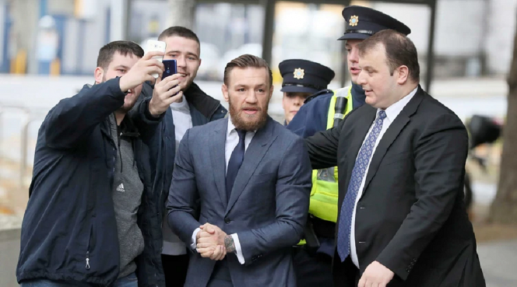 Conor McGregor se declaró culpable de su ataque a un anciano en un bar