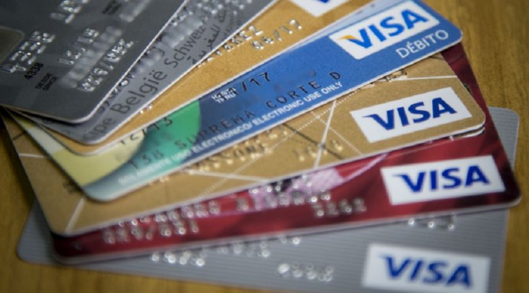 Hay un millón de tarjetas de crédito menos en el país que hace un año