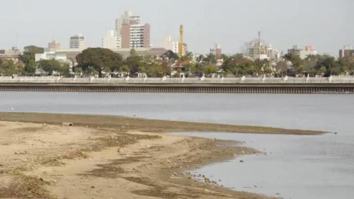 Disponen trabajos de saneamiento en balnearios en la ciudad