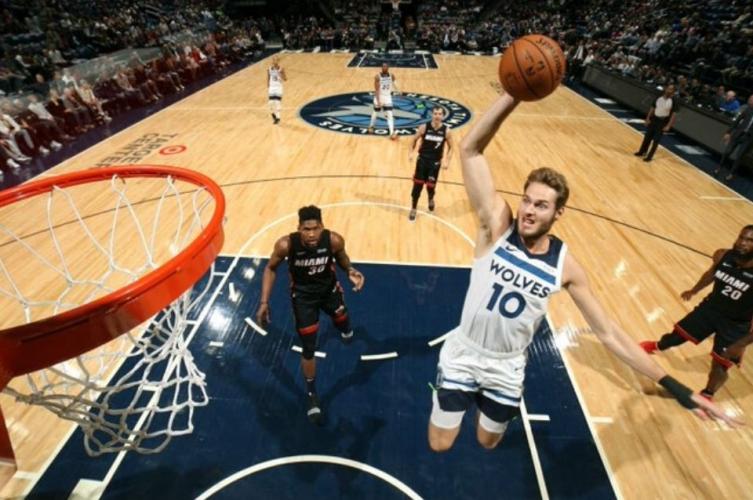 Minnesota y Los Angeles siguen imparables en la NBA