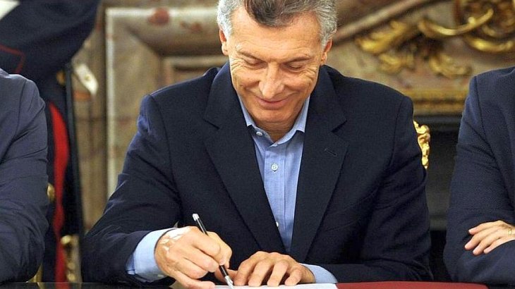 Macri firma el decreto que transfiere a la Justicia el programa de testigos protegidos