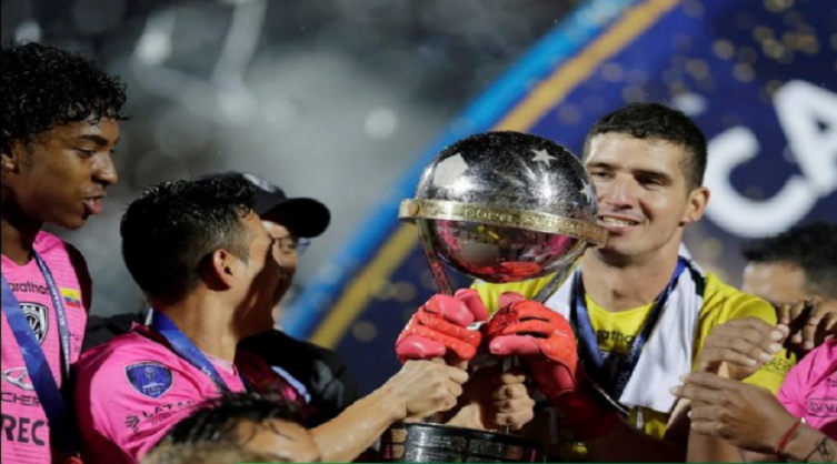 Técnico Universitario apoyó el reclamo de Colón por Pinos