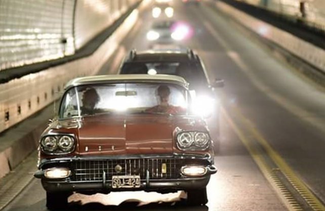 Reeditaron la inauguración del Túnel Subfluvial con autos antiguos