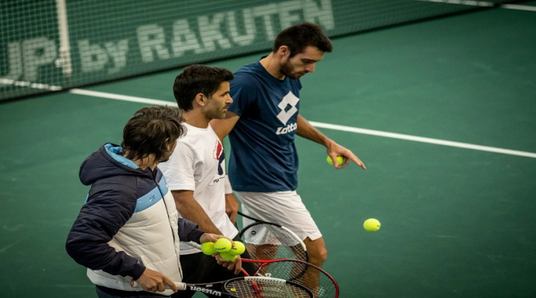 Cambio en el equipo de Copa Davis: Zeballos afuera y Mayer adentro